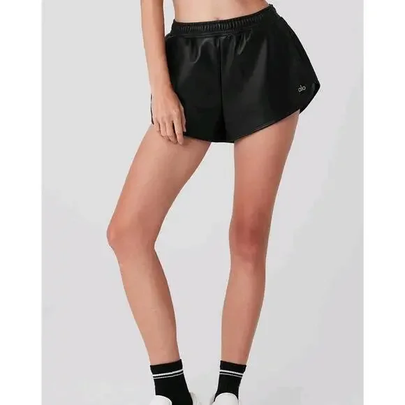 Alo Yoga Faux Leather Power Hour Shorts Size Large Black NWT - Picture 2 of 8